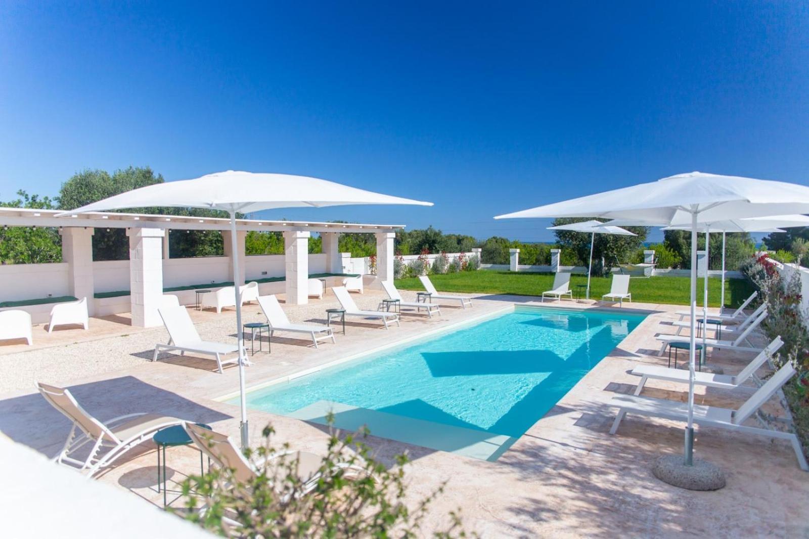 Tenuta Amostuni-Country House Exterior photo